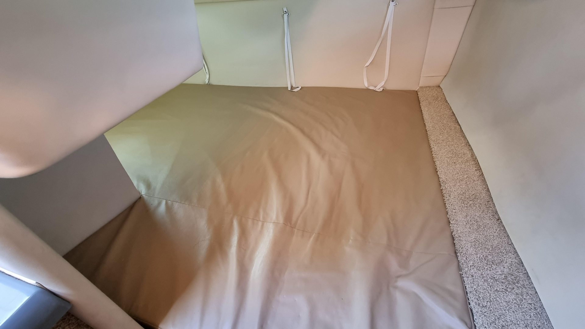 Larson 857 Cabrio