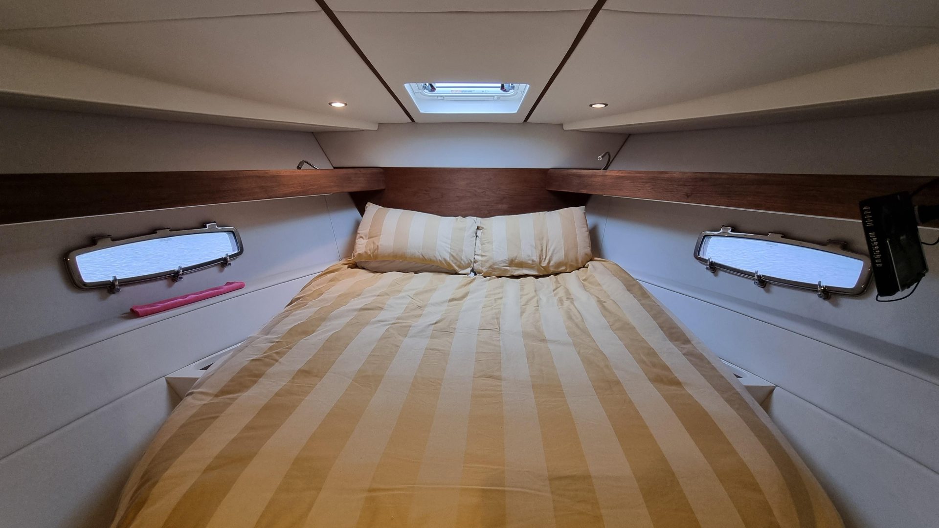 Sealine SC35