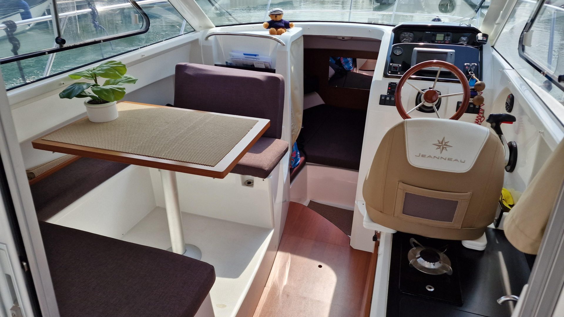 Jeanneau Merry Fisher 755