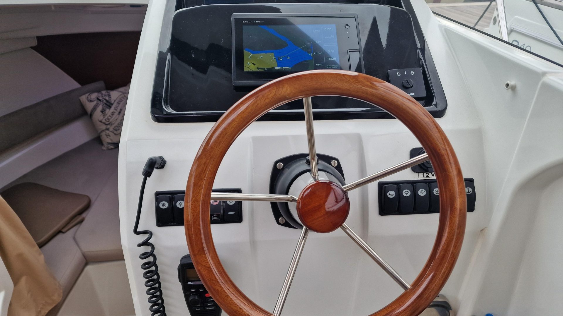 Jeanneau Merry Fisher 755