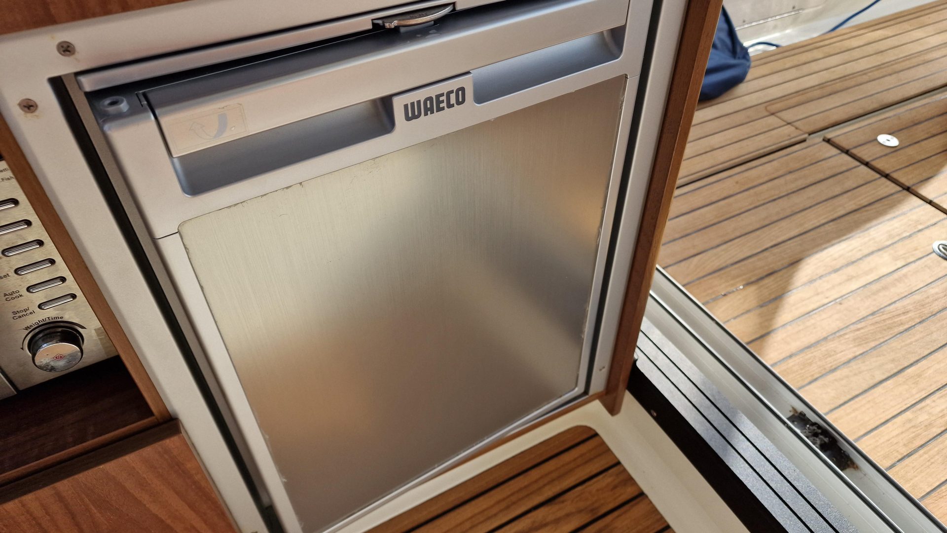 Quicksilver 855 Weekend