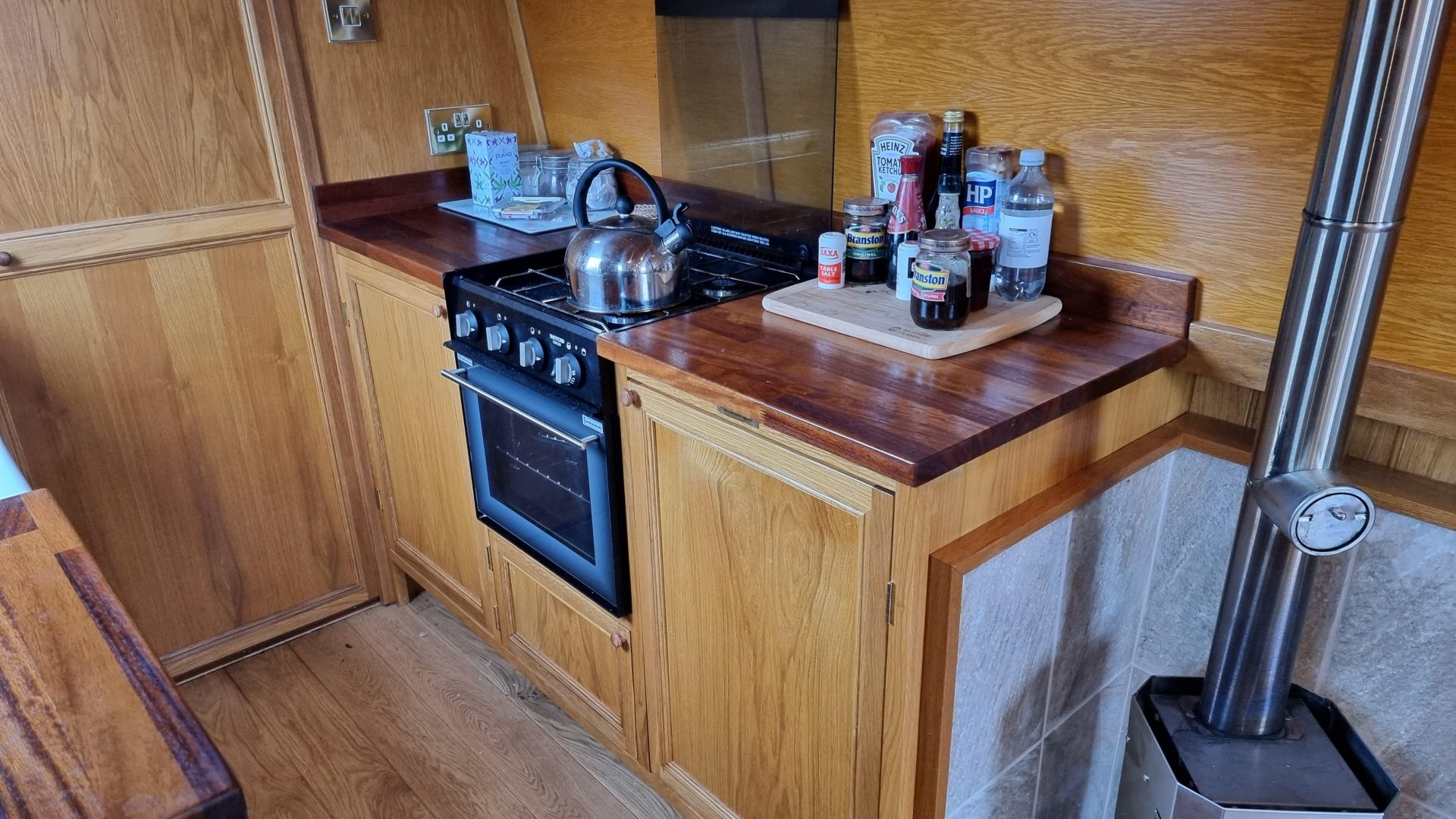 Narrowboat Alexander 52
