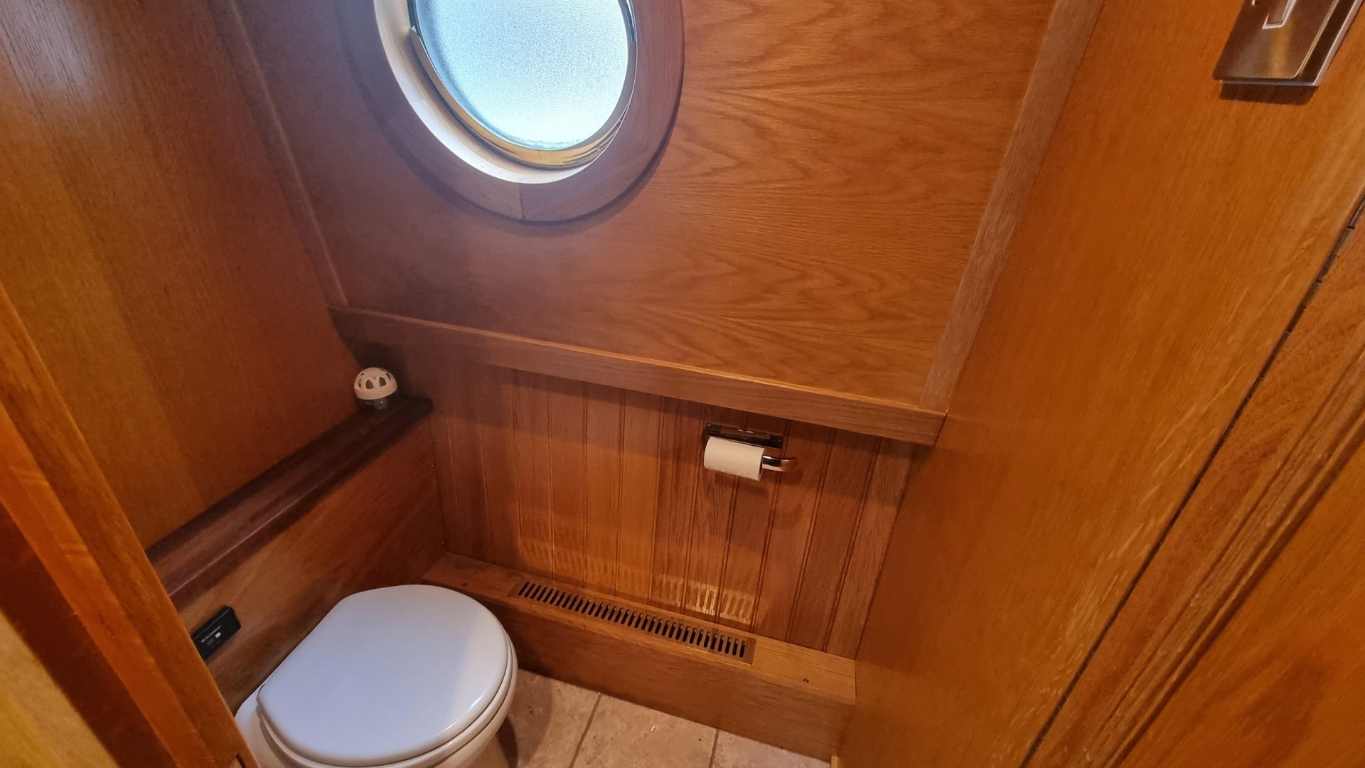 Narrowboat Alexander 52