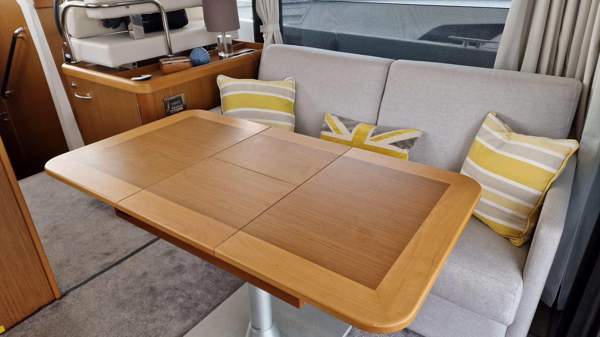 Beneteau Swift Trawler 35