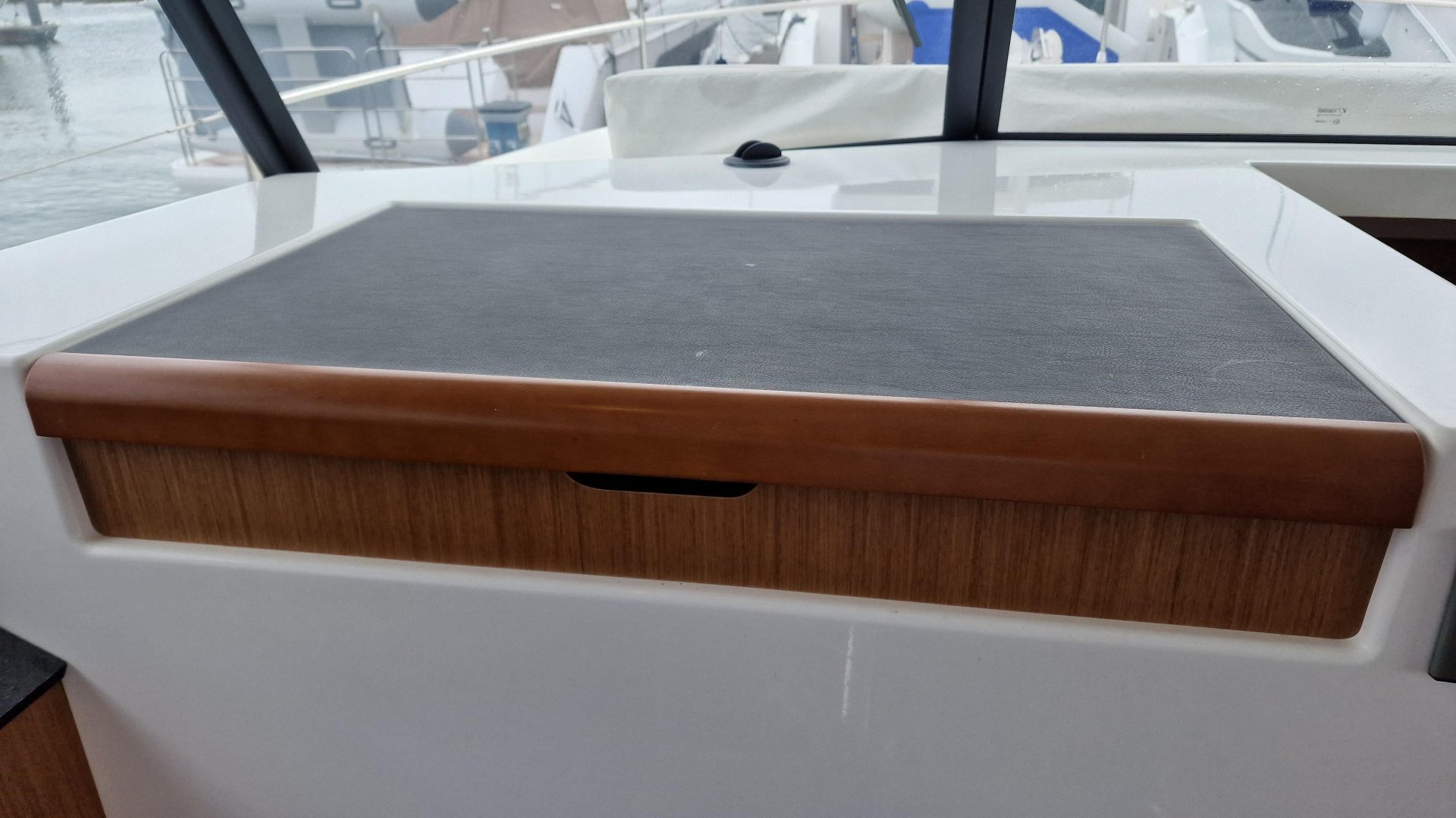 Beneteau Swift Trawler 35