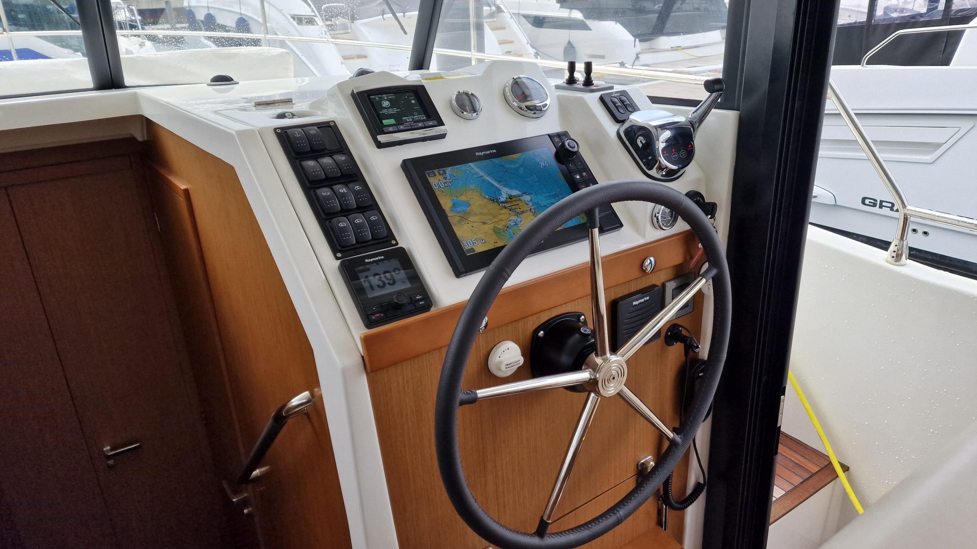 Beneteau Swift Trawler 35