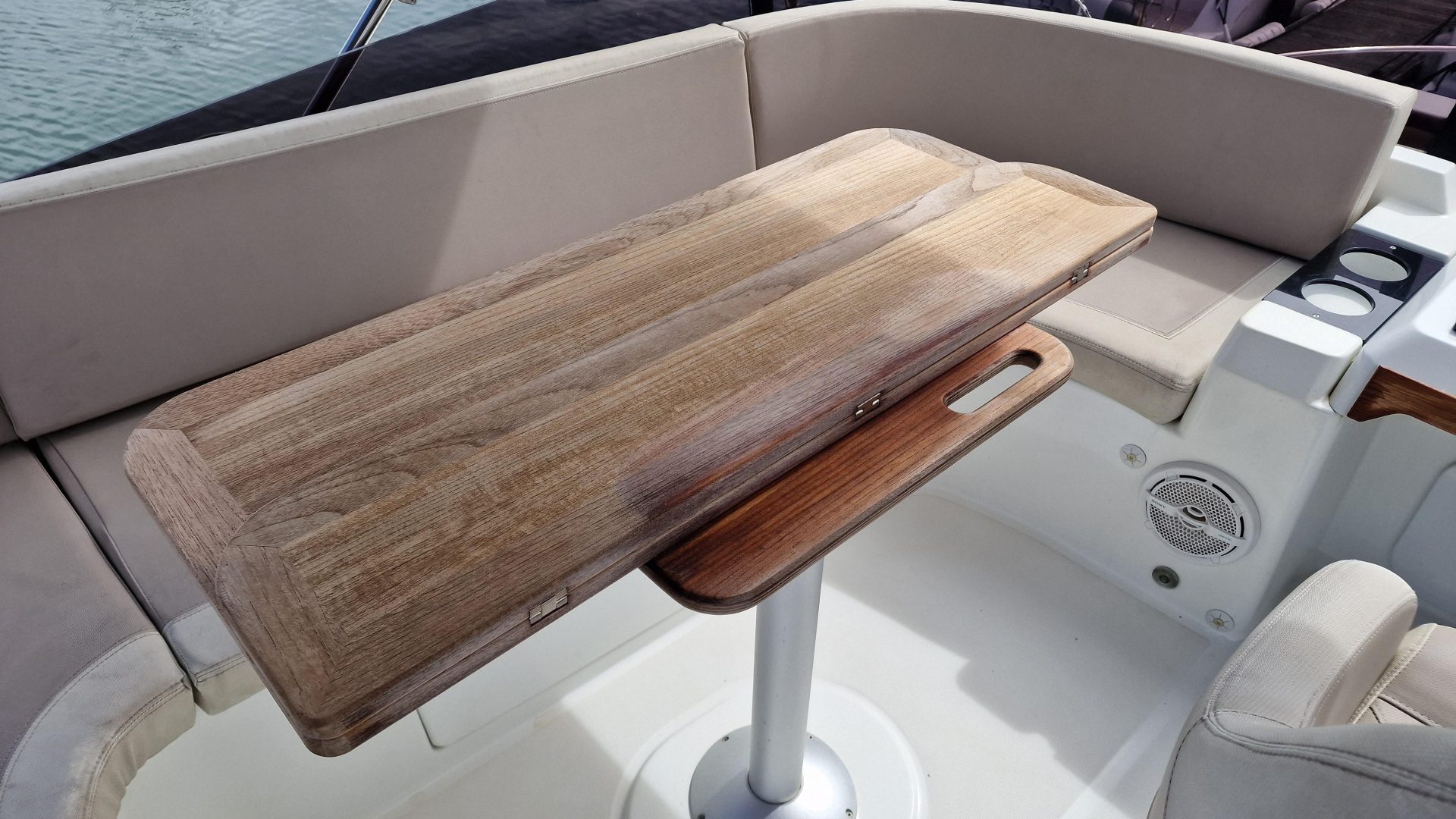 Beneteau Swift Trawler 35