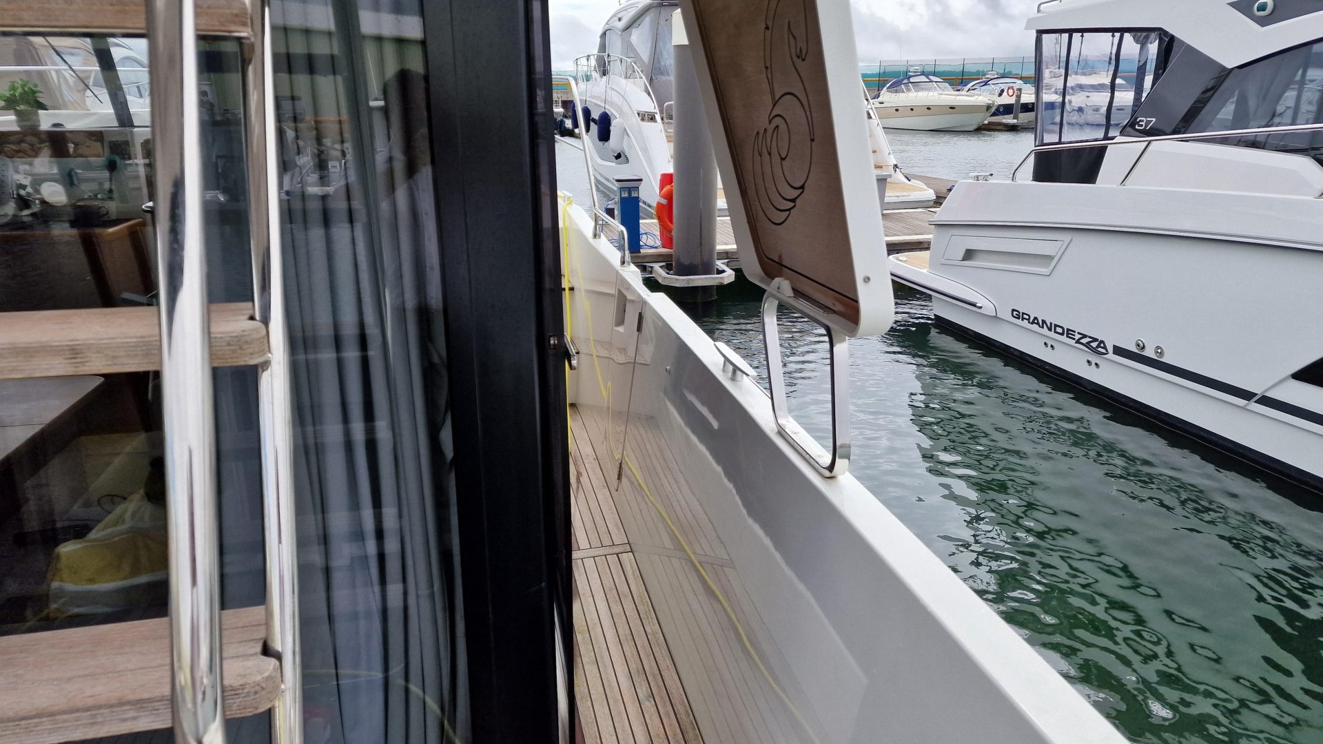 Beneteau Swift Trawler 35