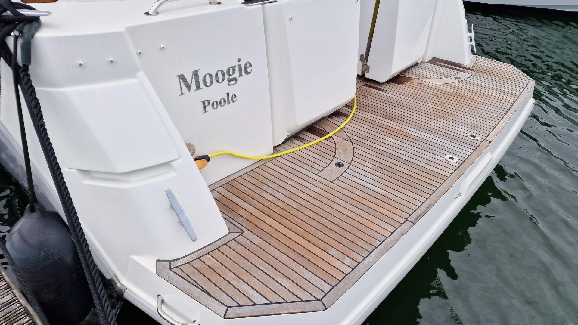 Beneteau Swift Trawler 35