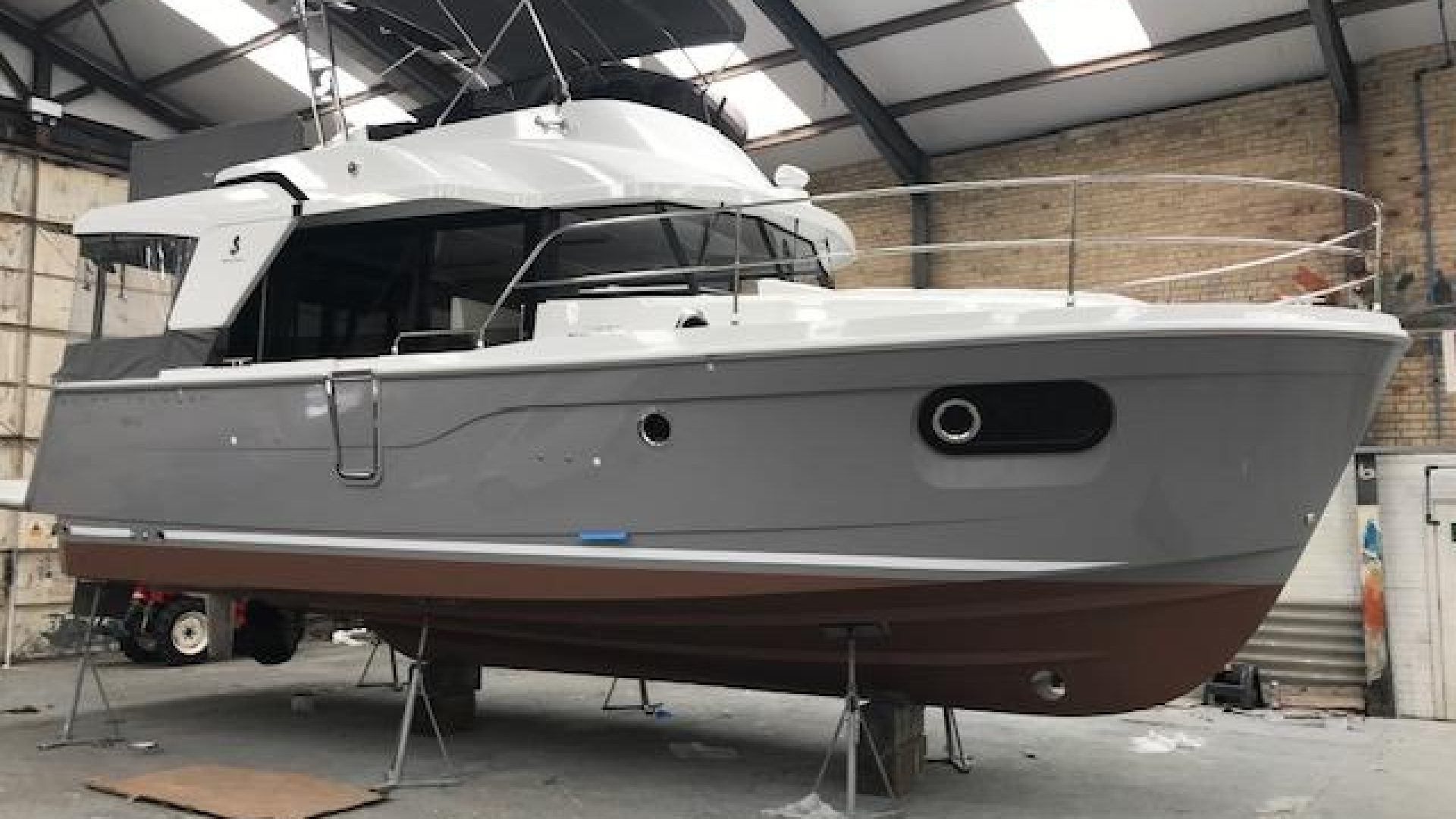 Beneteau Swift Trawler 35