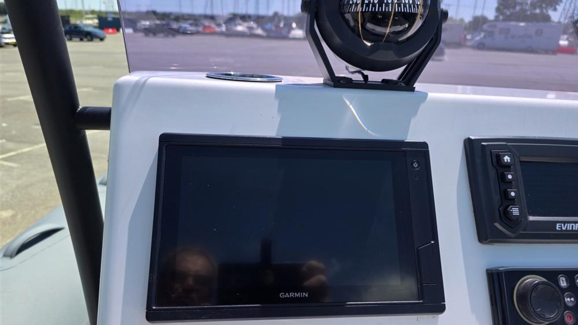Grand D600