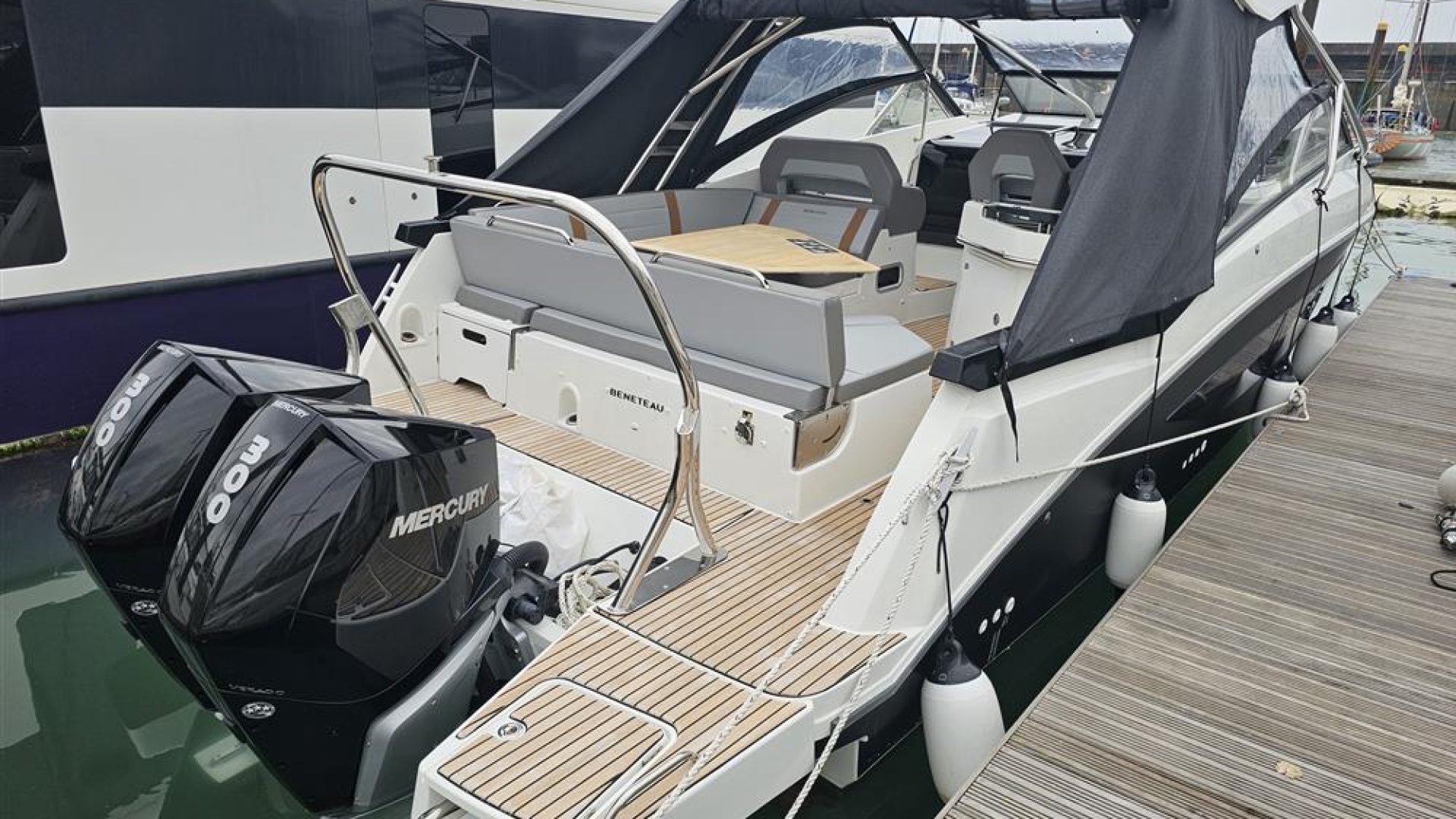 Beneteau Flyer 10