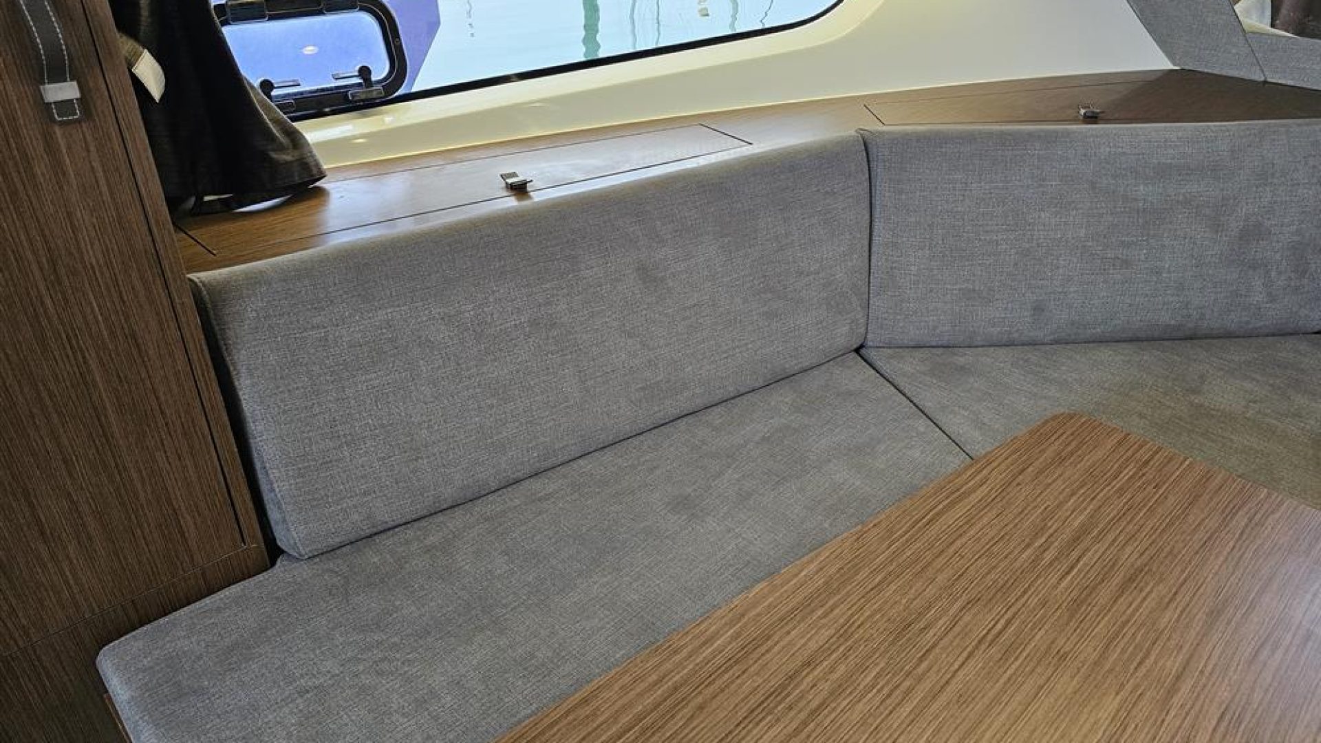 Beneteau Flyer 10