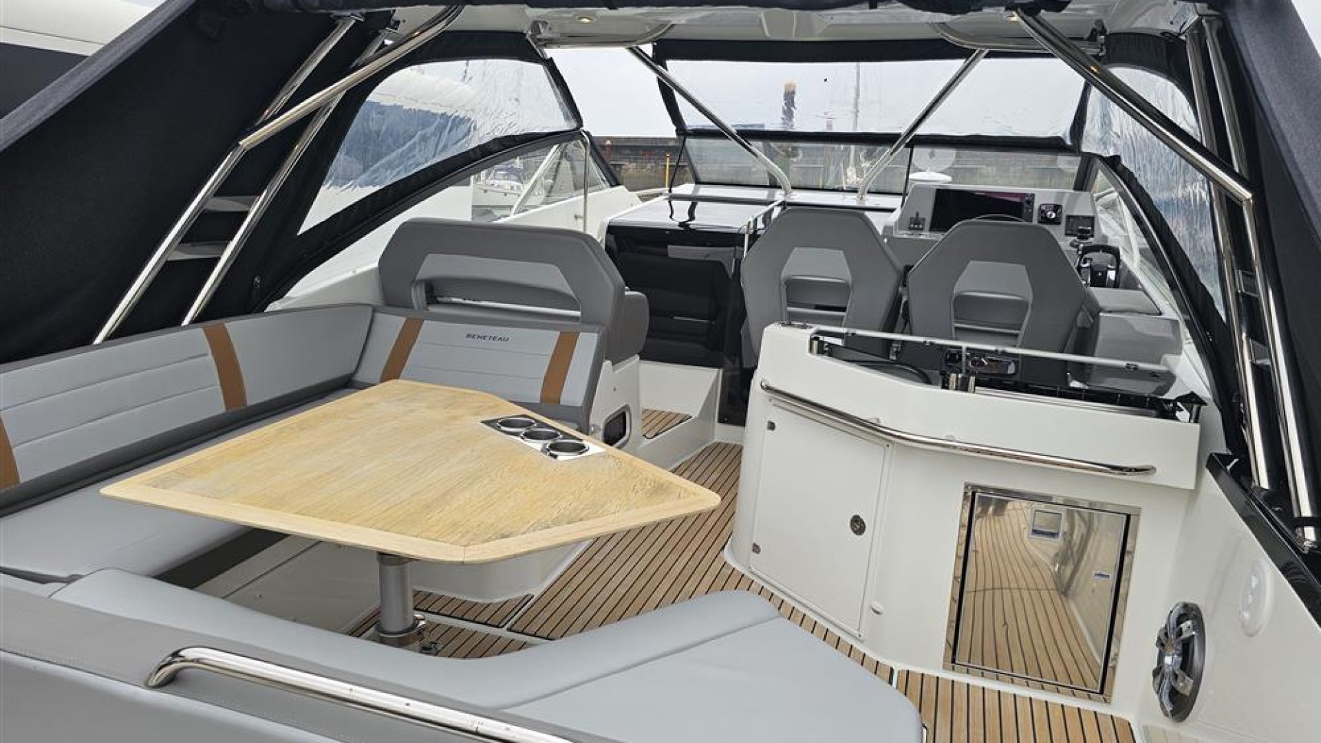 Beneteau Flyer 10