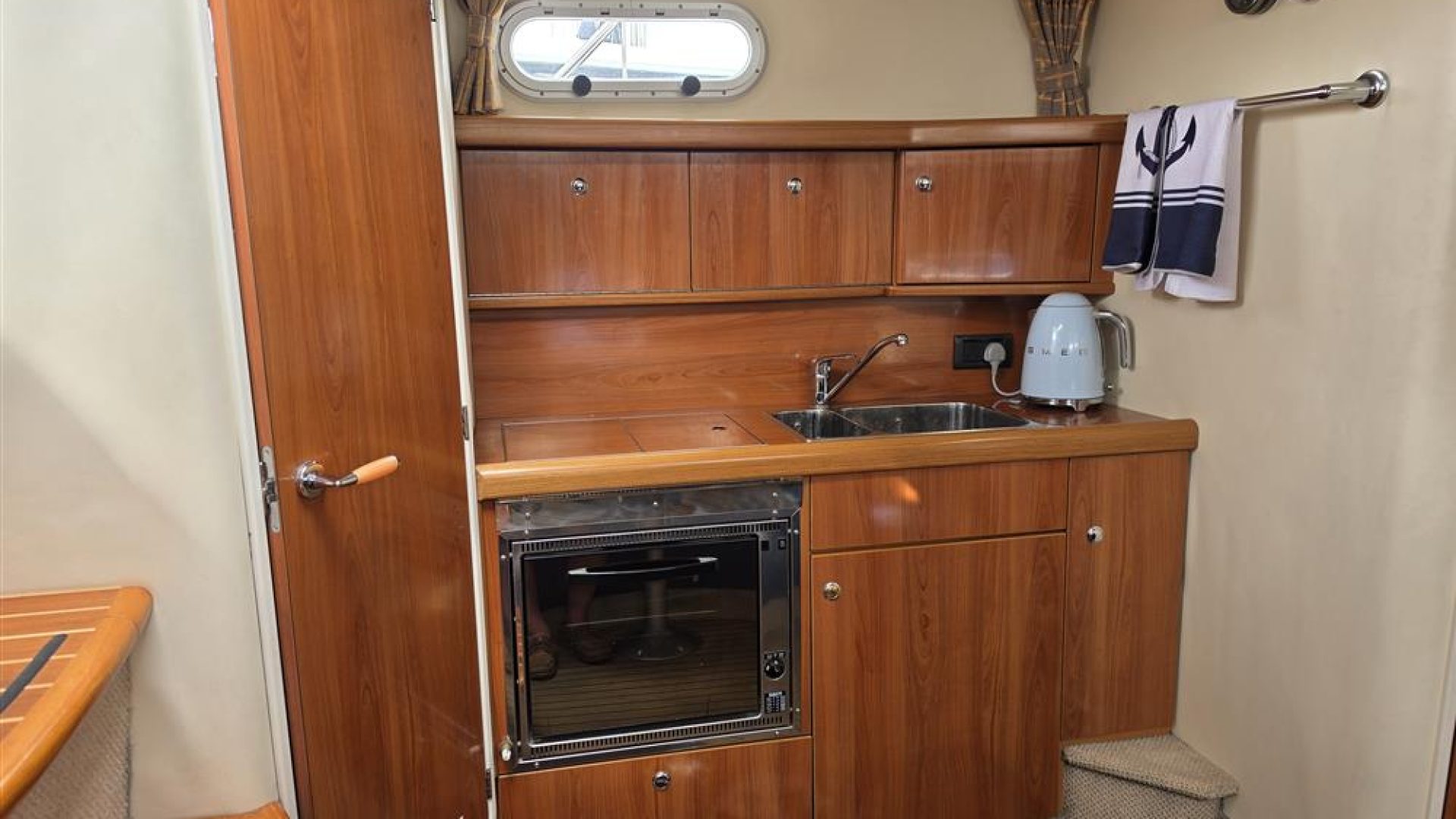 Sealine S34