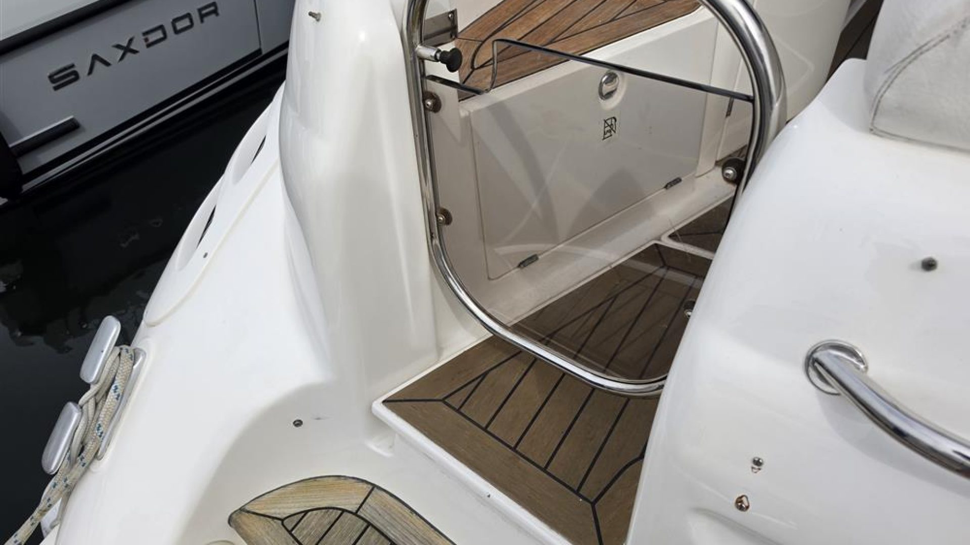 Sealine S34