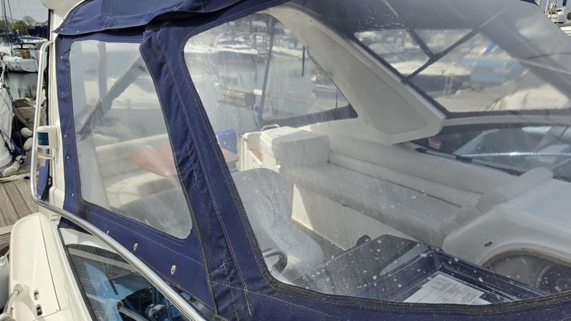 Sealine S34