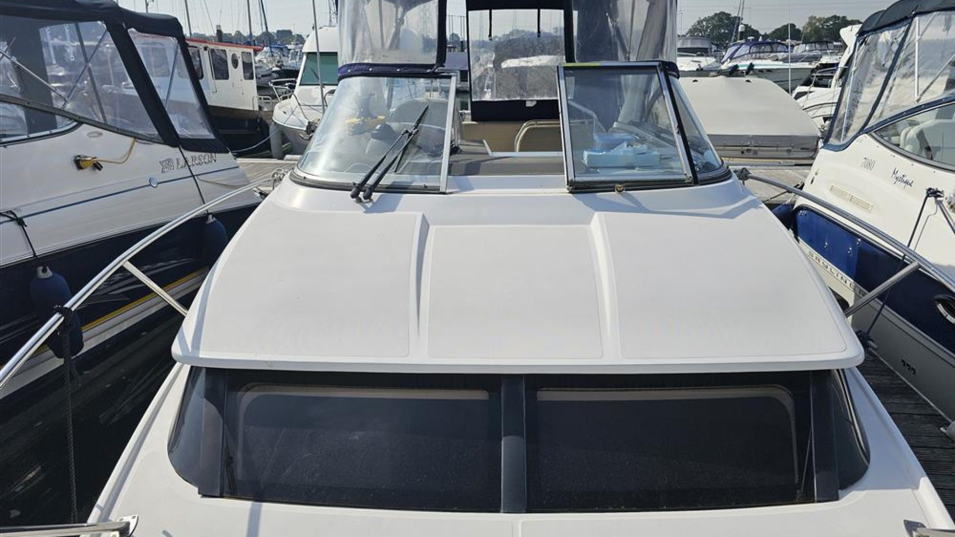 Regal 2565