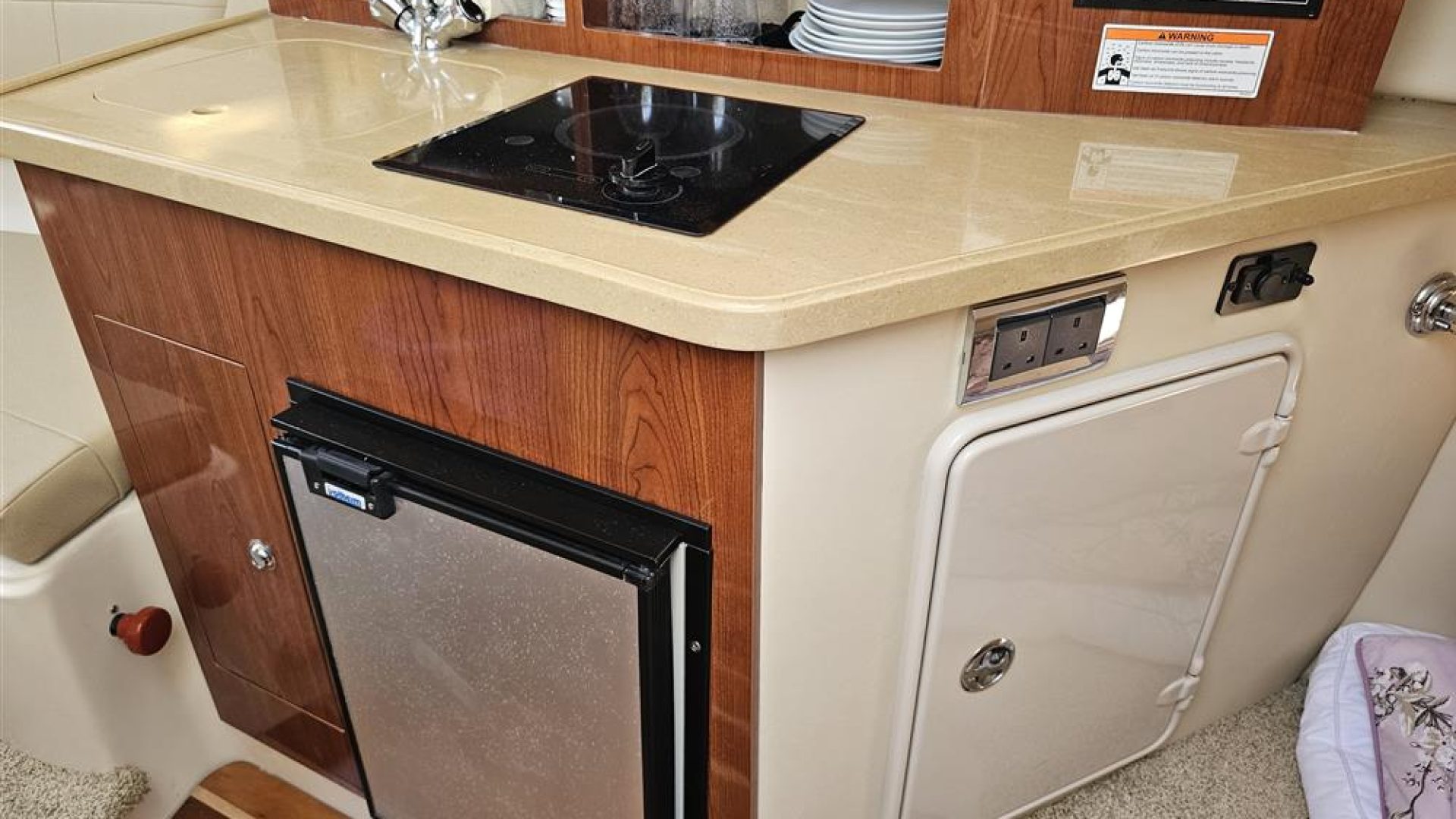 Regal 2565