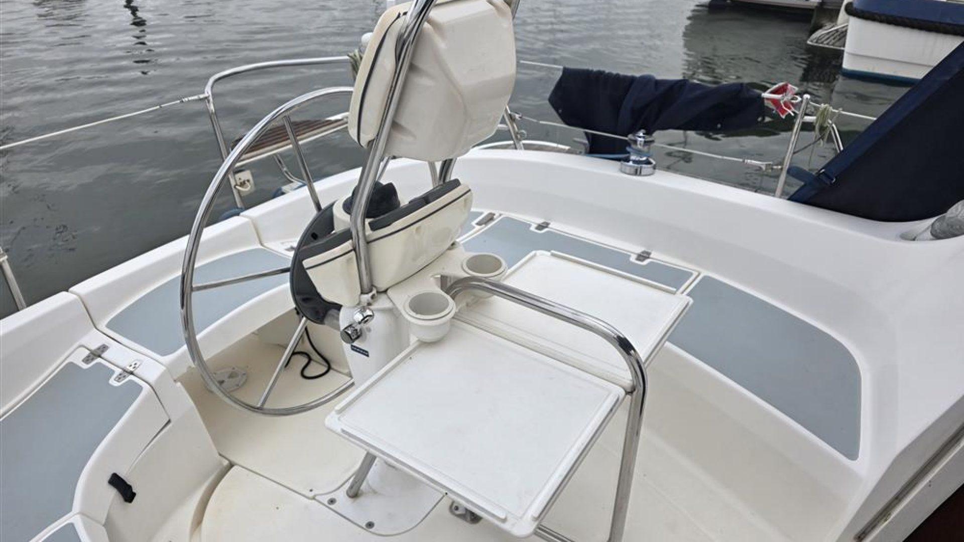 Hunter Legend 326