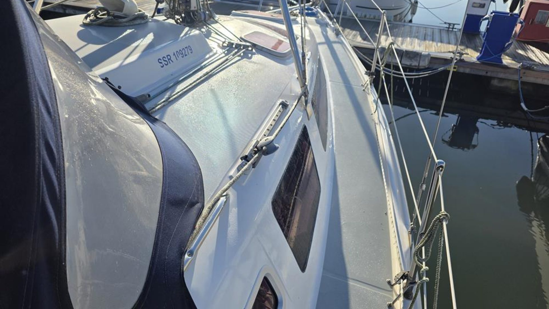 Hunter Legend 326