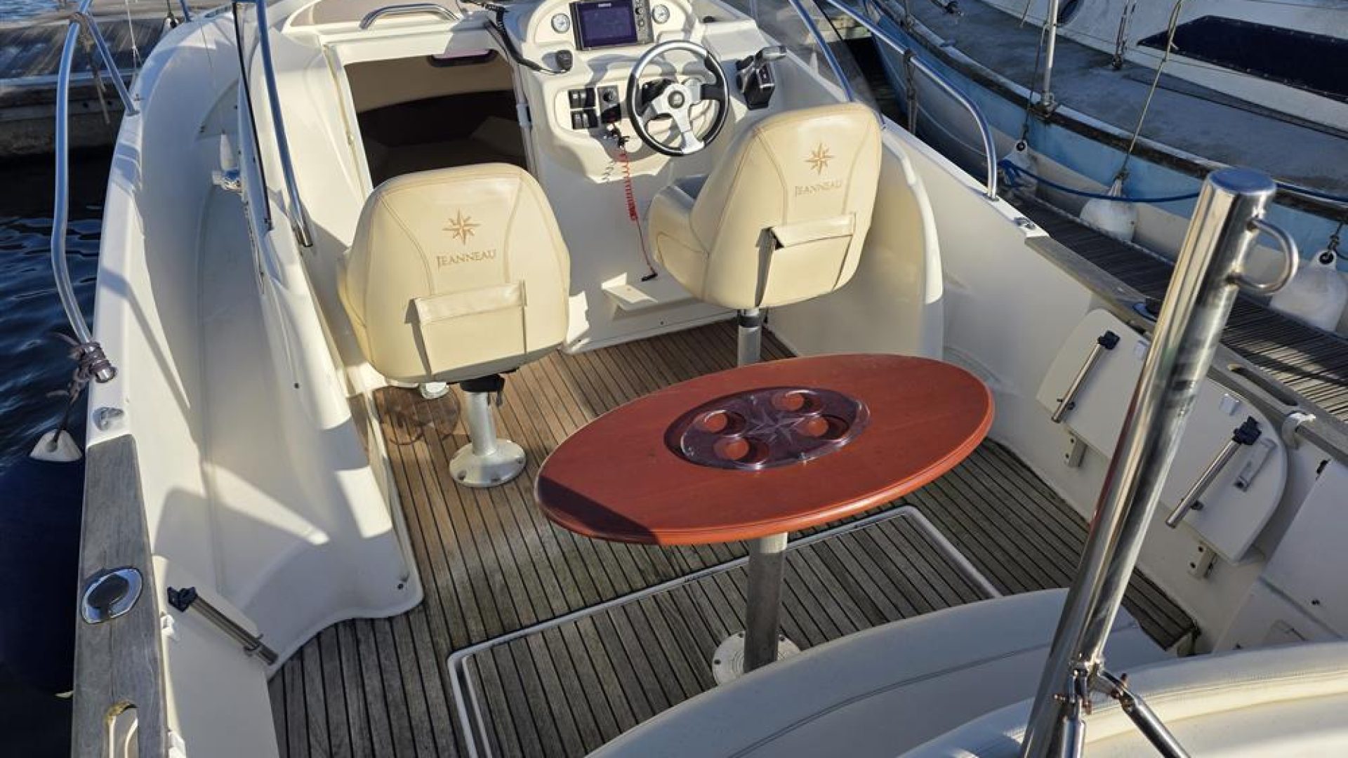 Jeanneau Cap Camarat  7.5 WA