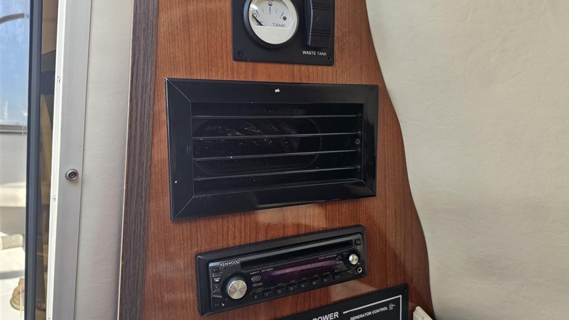 Regal 2665