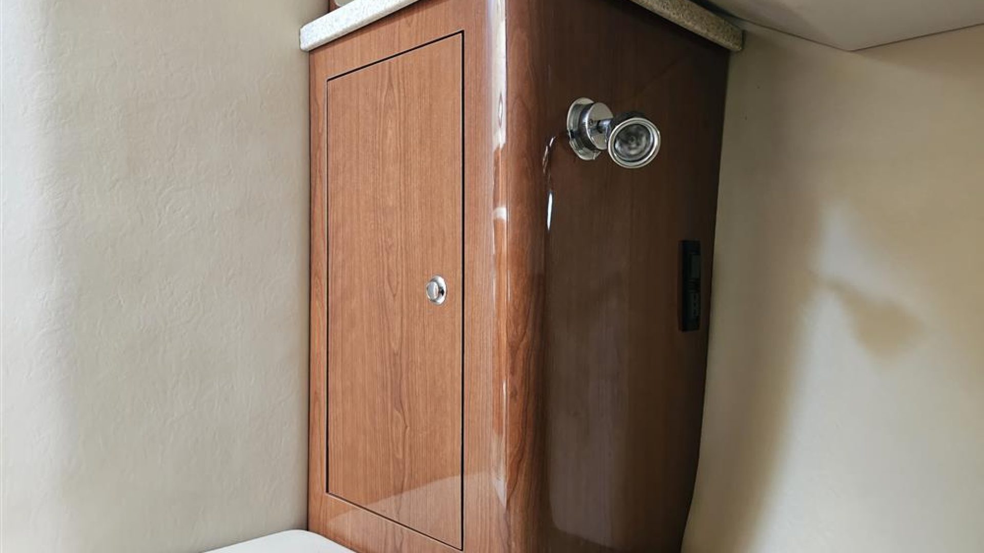 Regal 2665