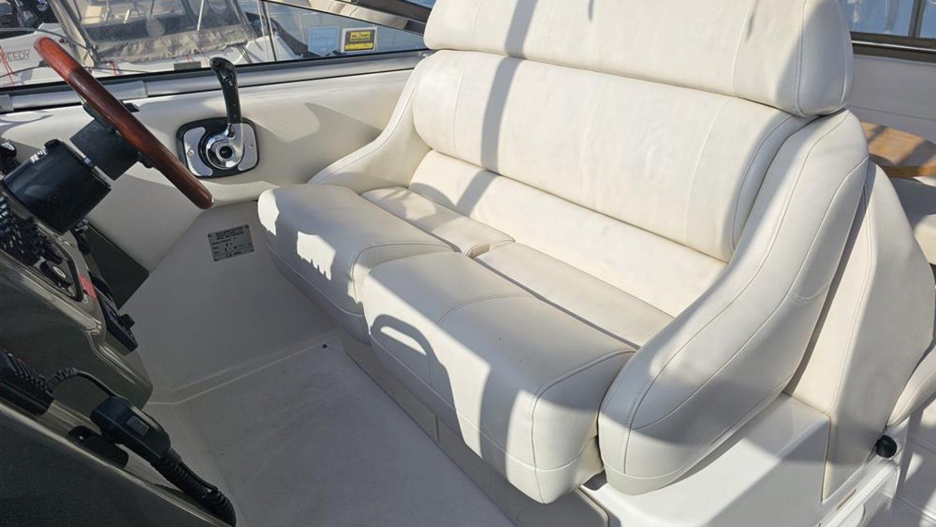 Regal 2665