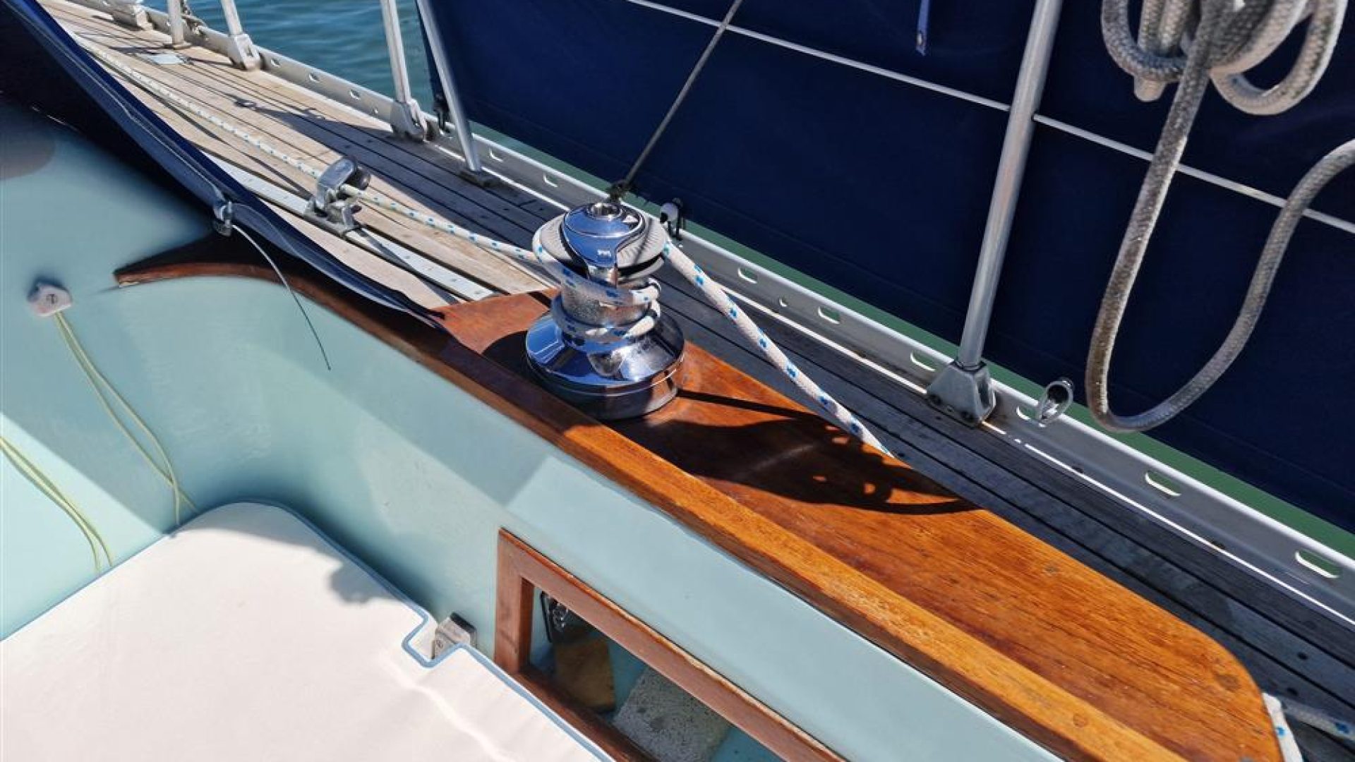 Rustler 36