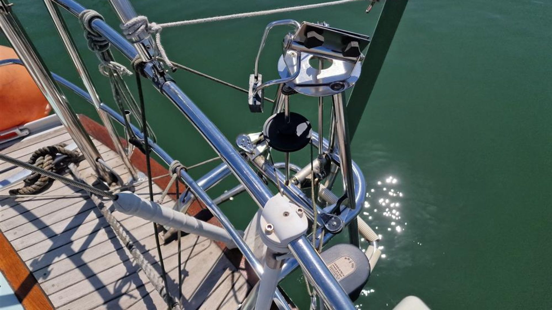 Rustler 36