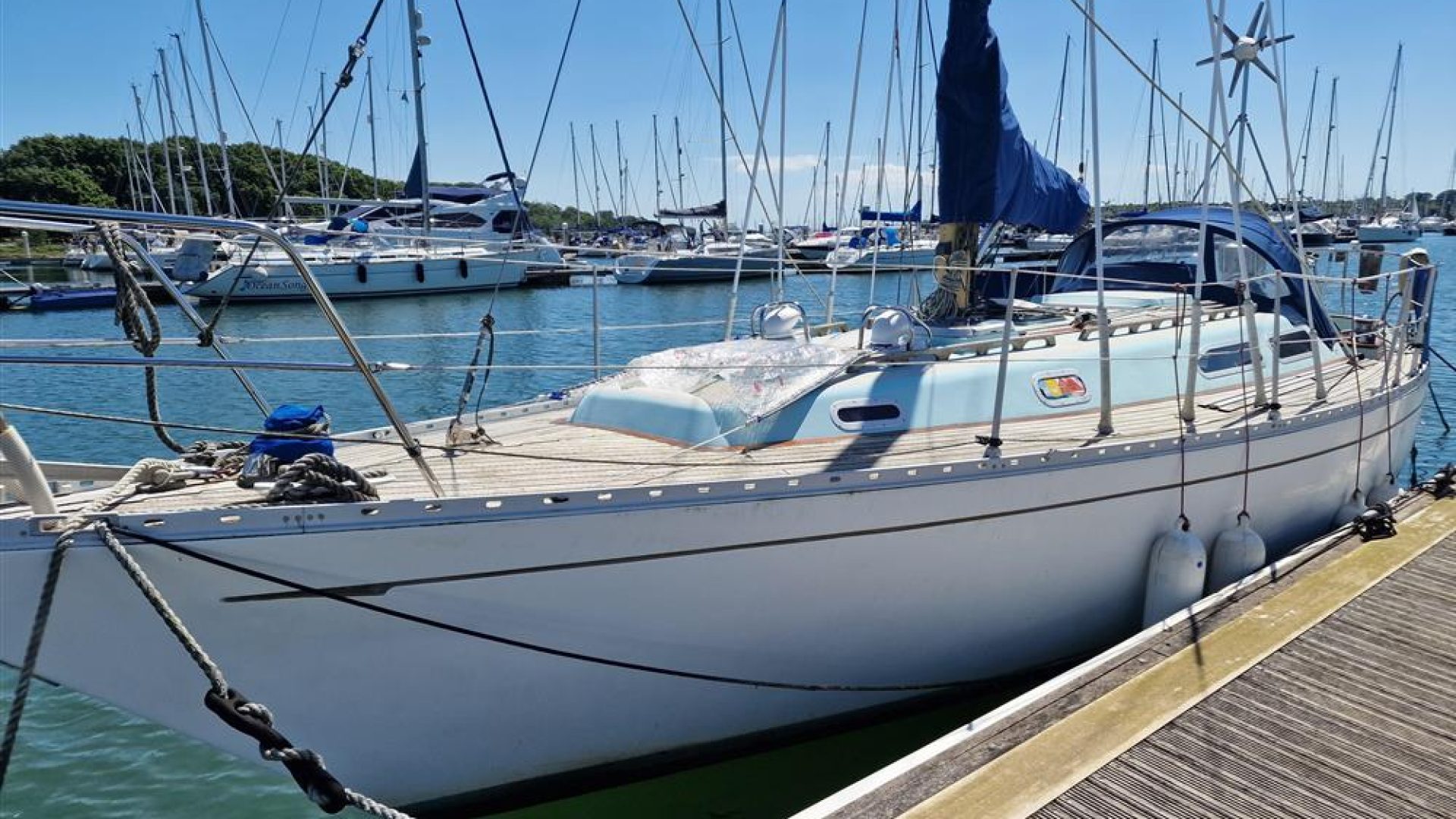Rustler 36