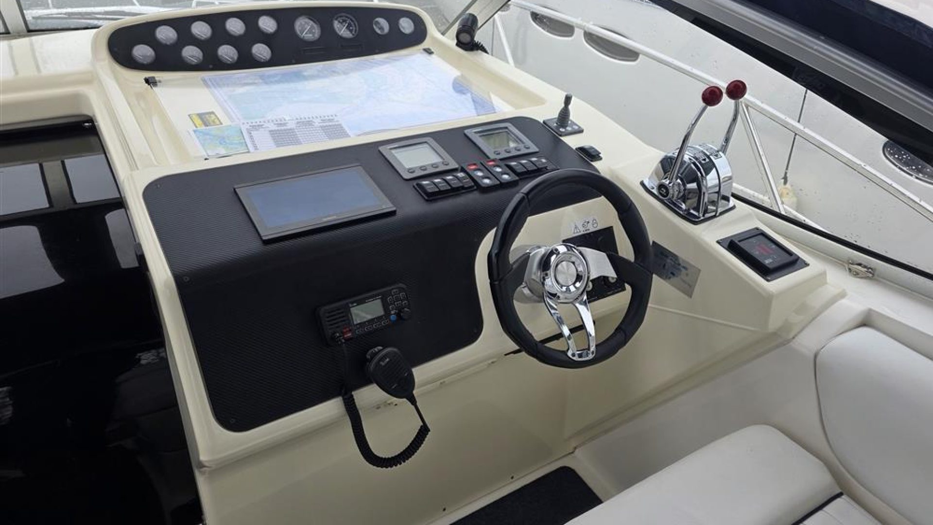 Sealine S34