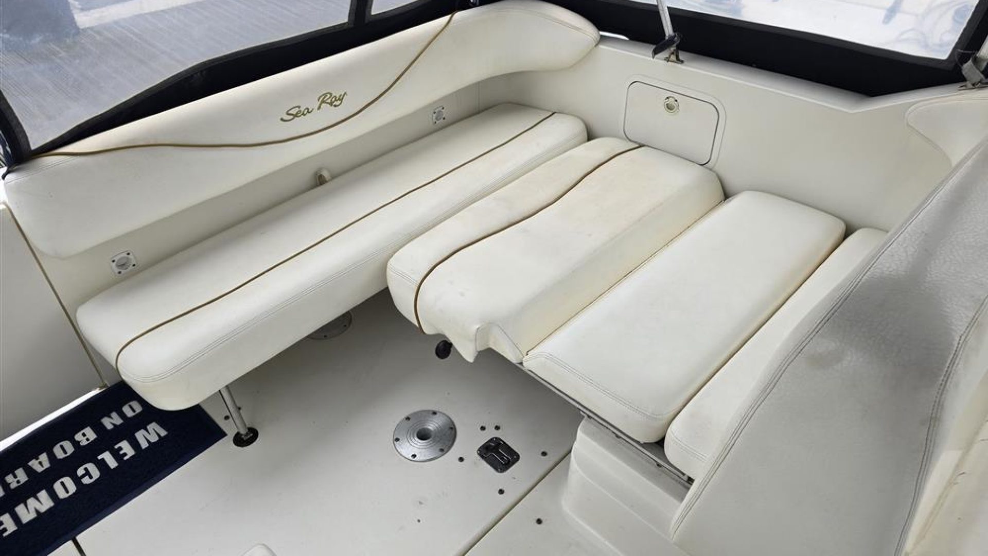 Sea Ray Sun Dancer 260