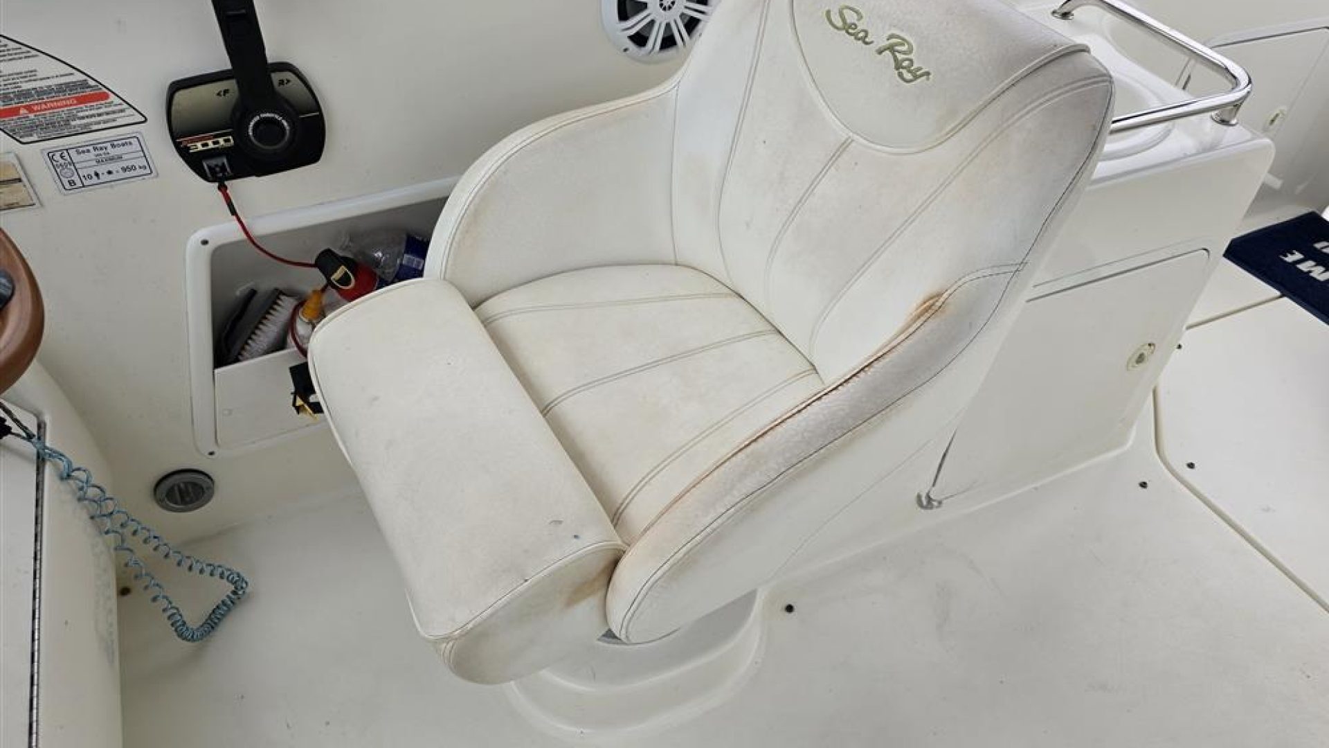 Sea Ray Sun Dancer 260