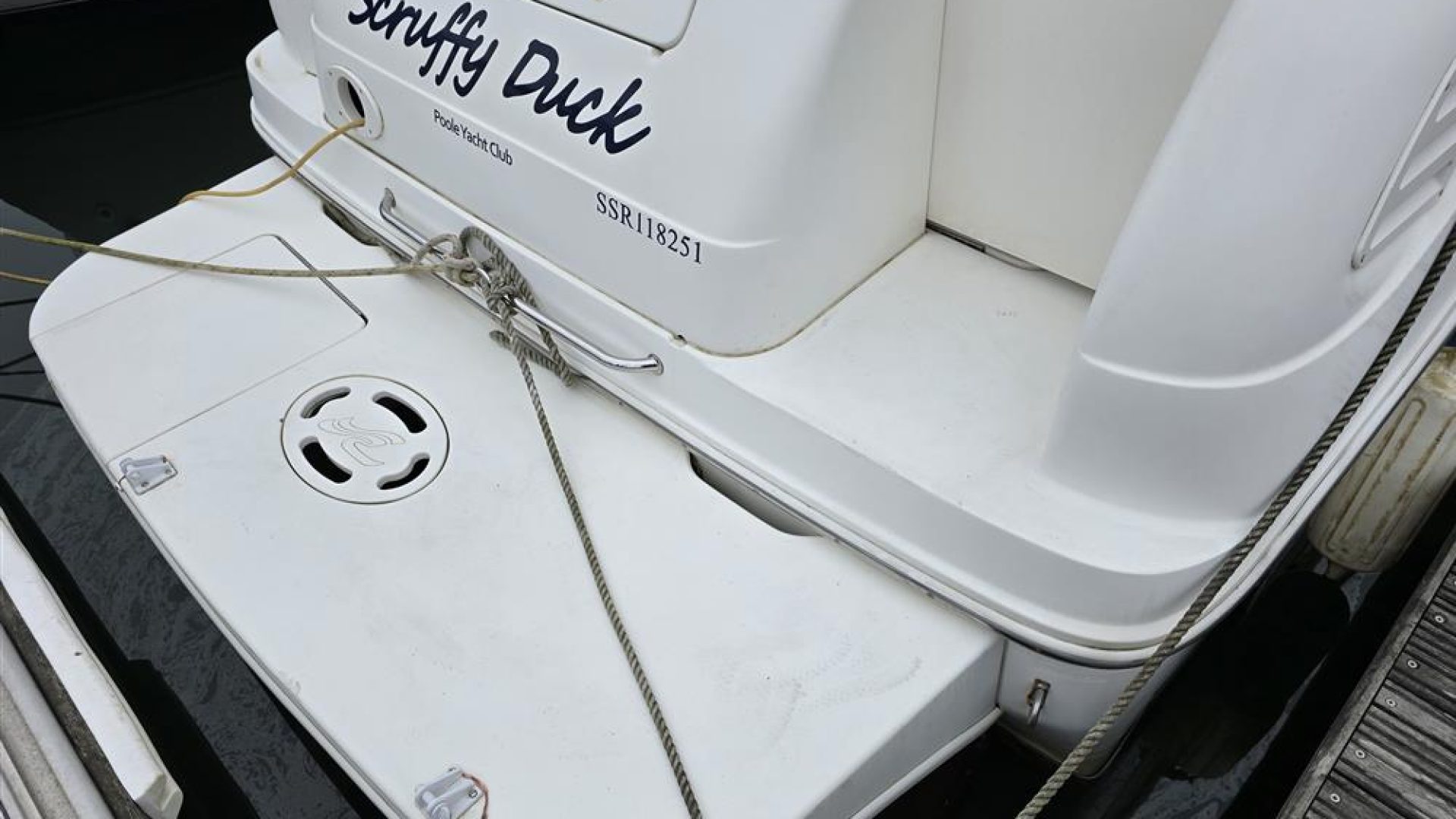 Sea Ray Sun Dancer 260