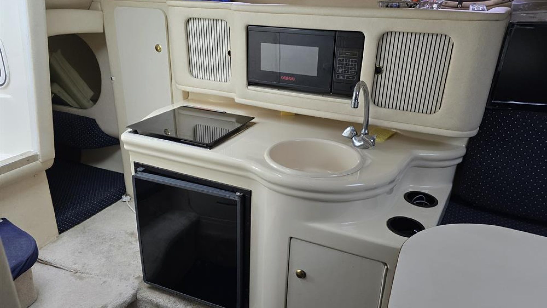 Sea Ray Sun Dancer 260