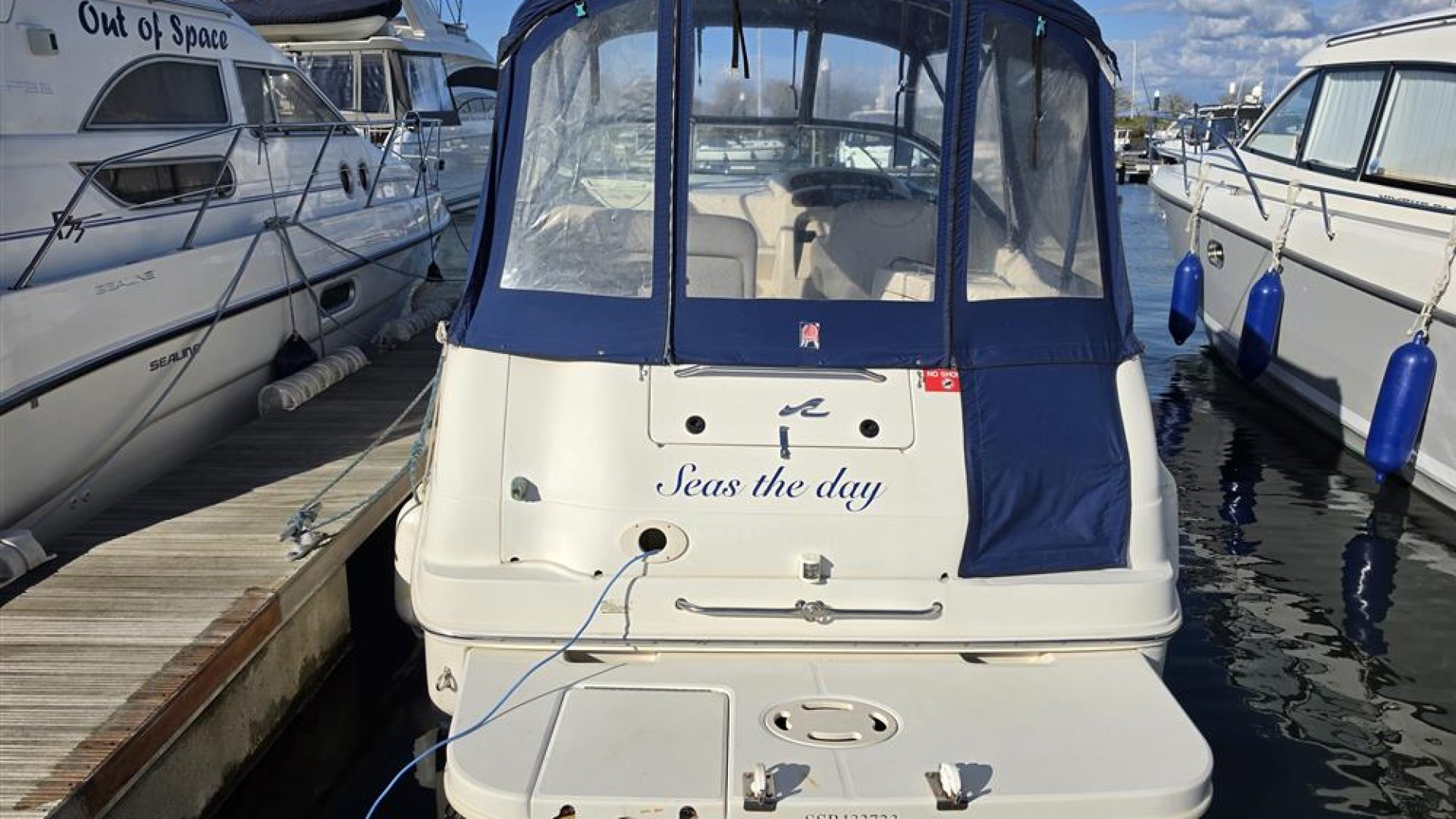 Sea Ray Sundancer 240