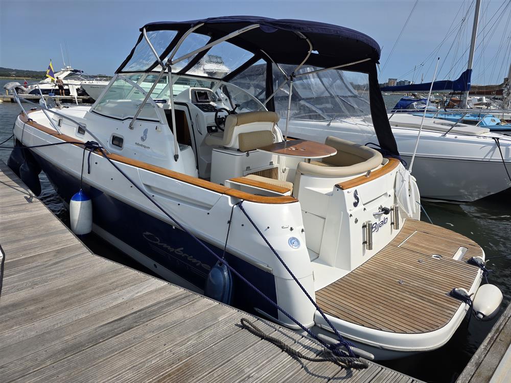 2004 Beneteau Ombrine 801 for sale at Origin Yachts