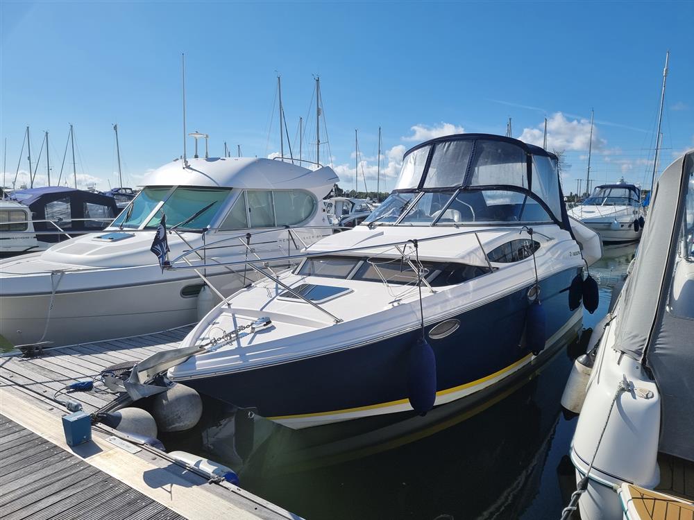 Regal 2565