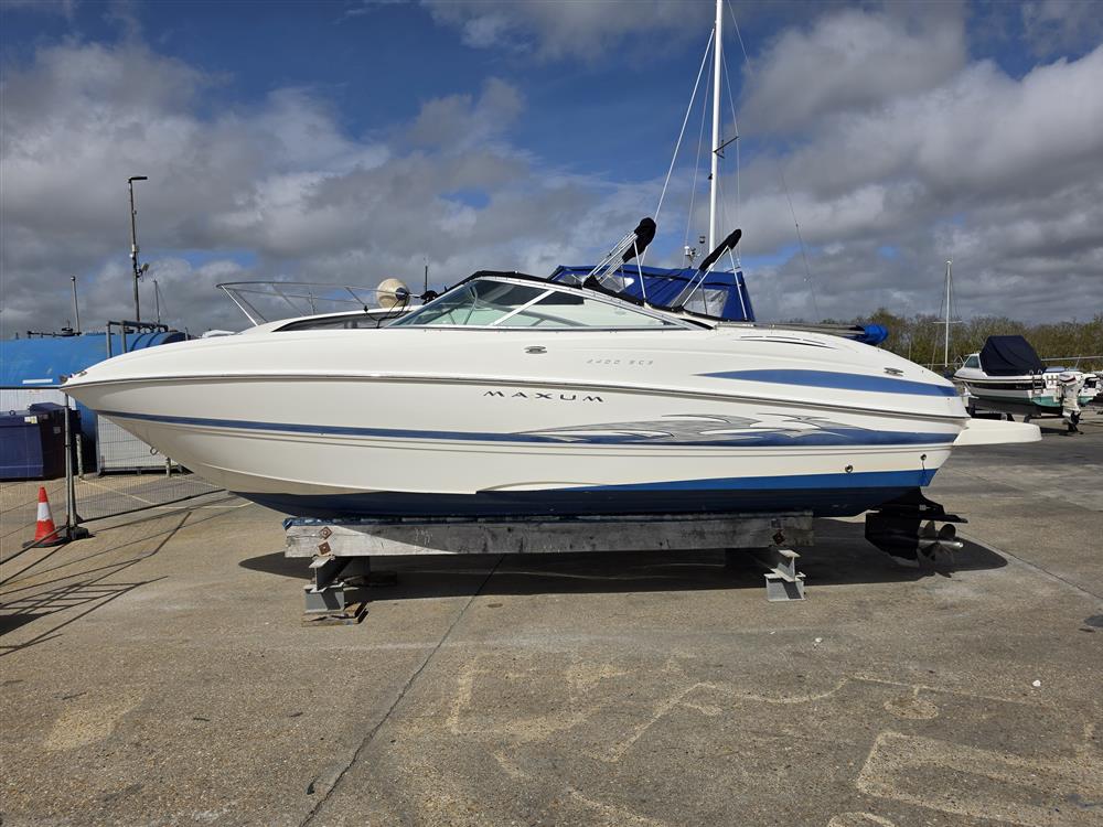 2005 Maxum 2400 Sc3 for sale at Origin Yachts