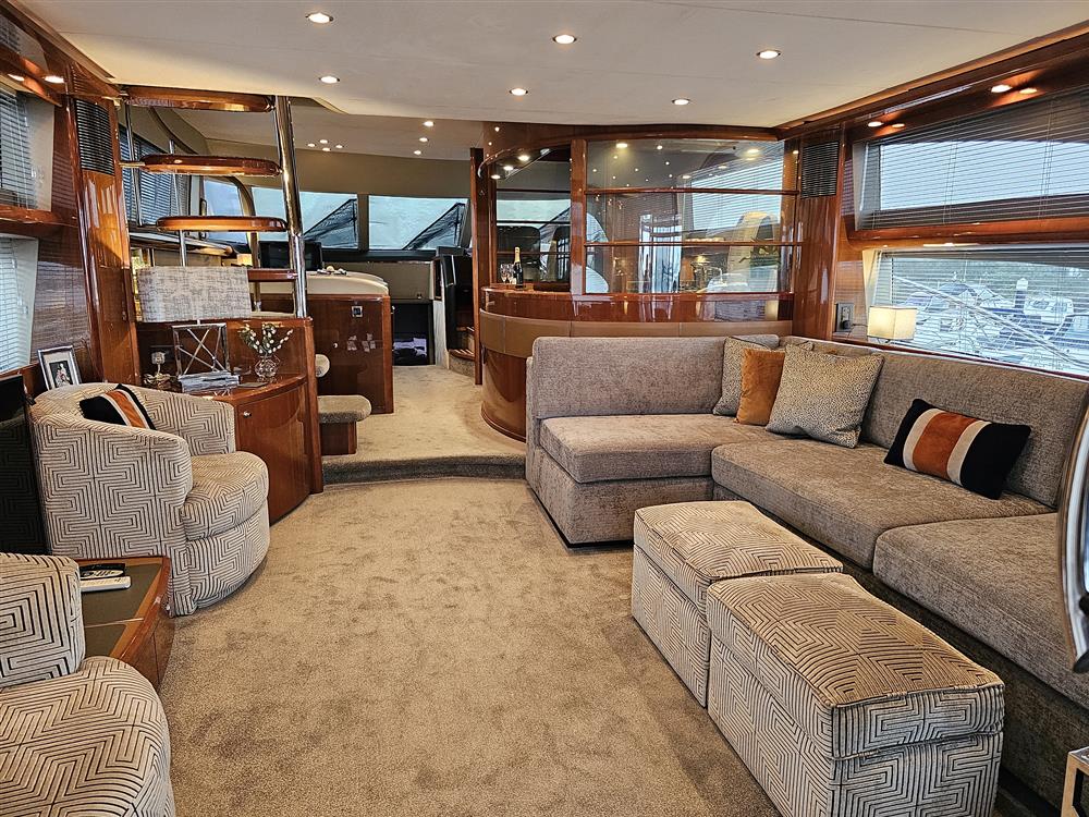 Princess 21M