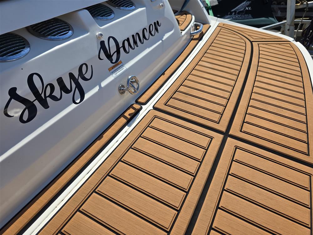 Bayliner Vr6
