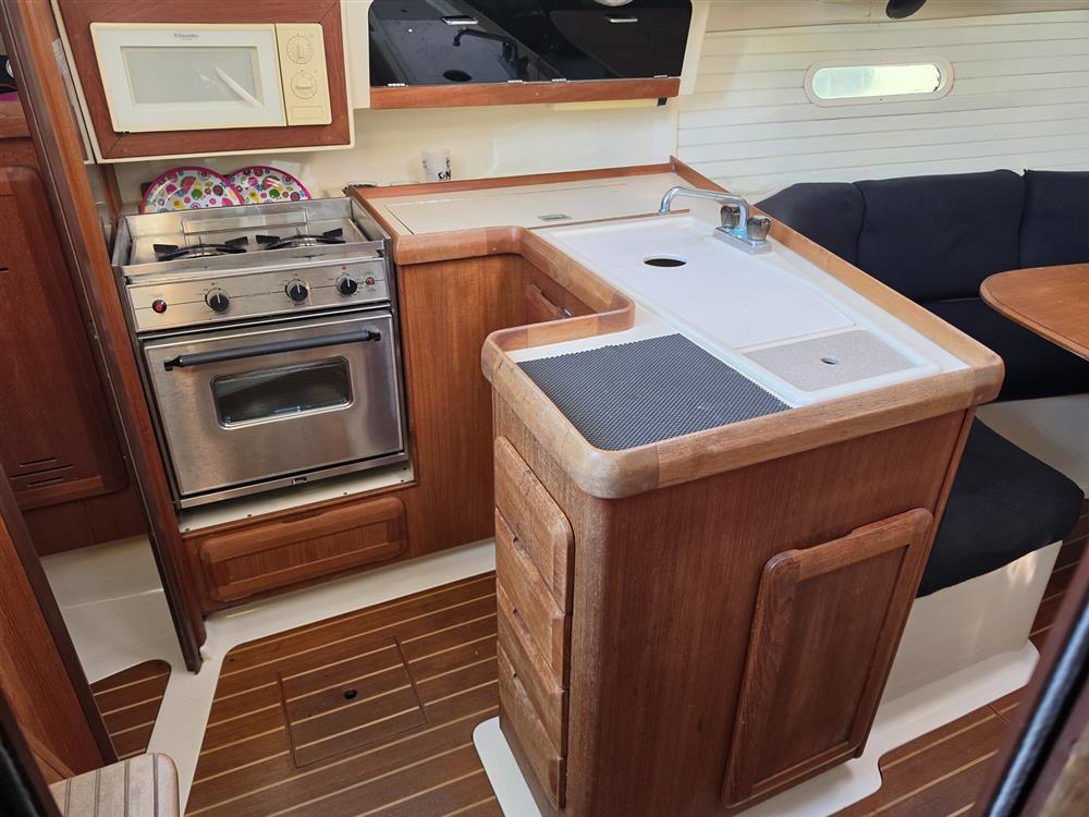 Hunter Legend 336