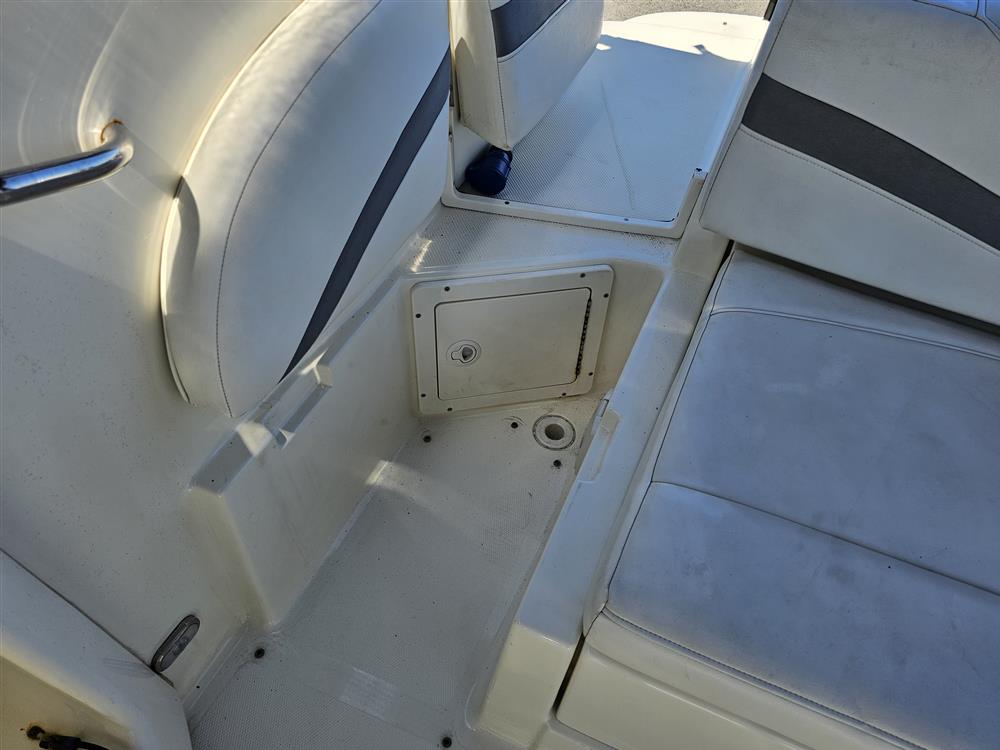 Bayliner 802