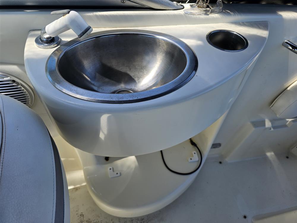 Bayliner 802