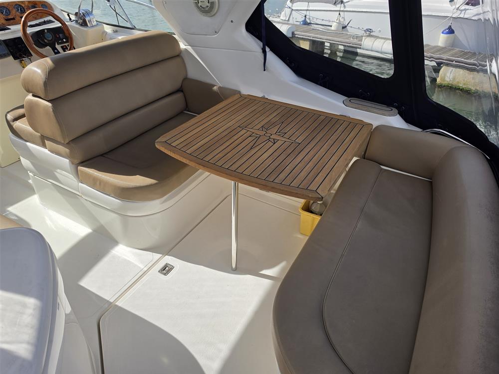 Sealine S28
