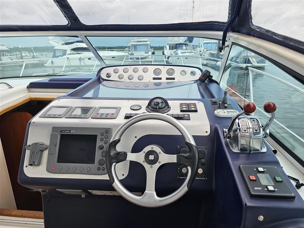 Sealine S34