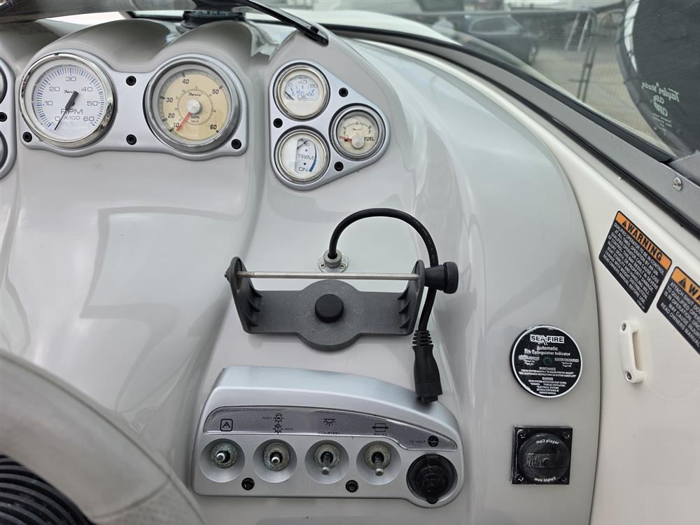 Maxum 2400 Sc3