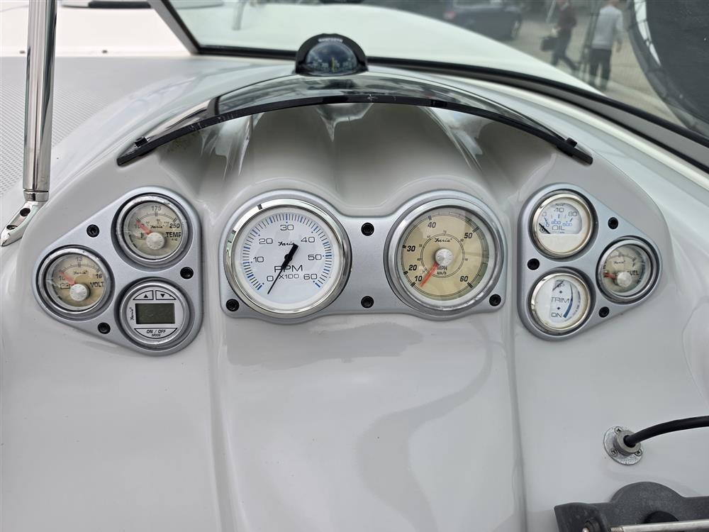 Maxum 2400 Sc3